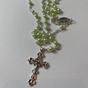 Handmade Glass Pearl Pastel Green